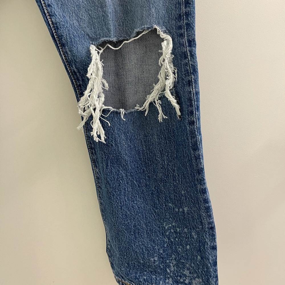 Distressed LEVIS! - Picture 2 of 4